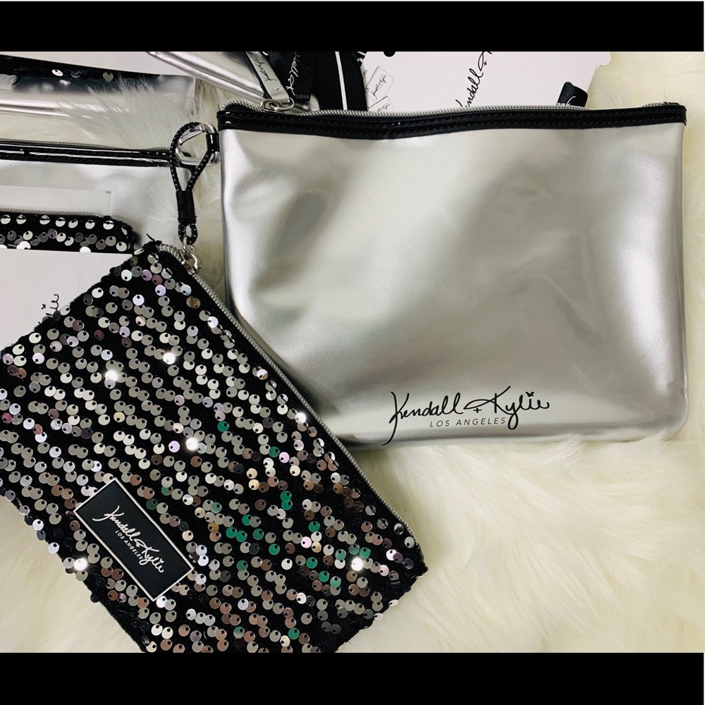 Pouch - Picture 2 of 3